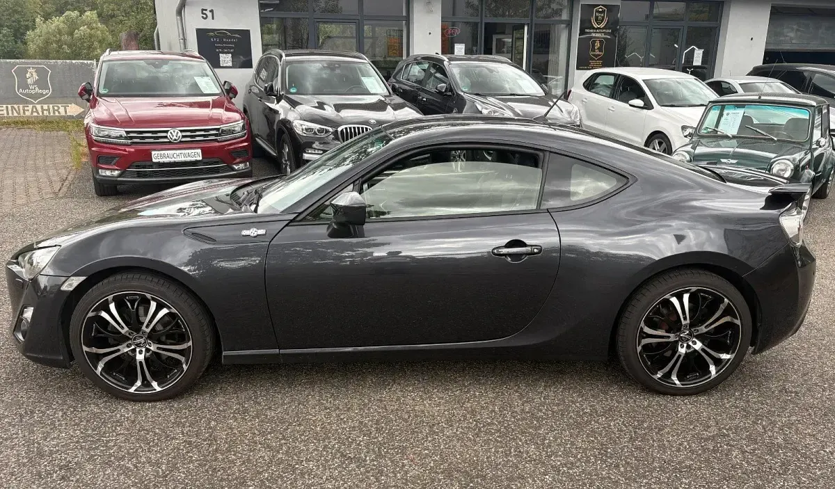 Gebraucht Toyota GT86 GT 200 PS (147 kW) 2012 Grau Coupé