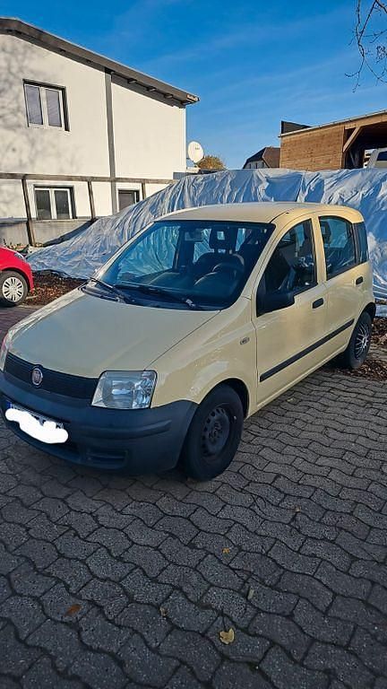 Gelb Gebraucht 2009 Fiat Panda Limousine | 1.170 € (Guter Preis) - Bild 1/4