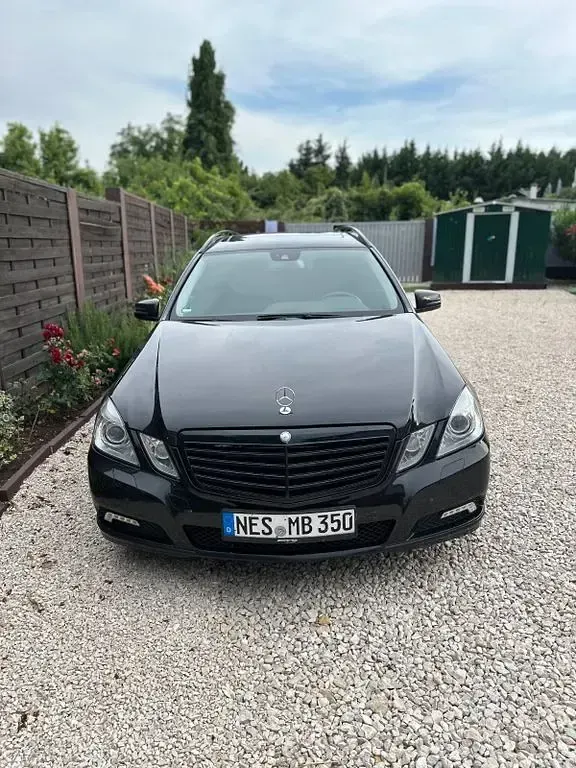 Gebraucht Mercedes E350 AMG 231 PS (169 kW) 2009 Schwarz Kombi