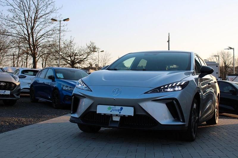 Gebraucht MG MG4 EV Luxury 150 kW (204 PS) 2023 Kleinwagen