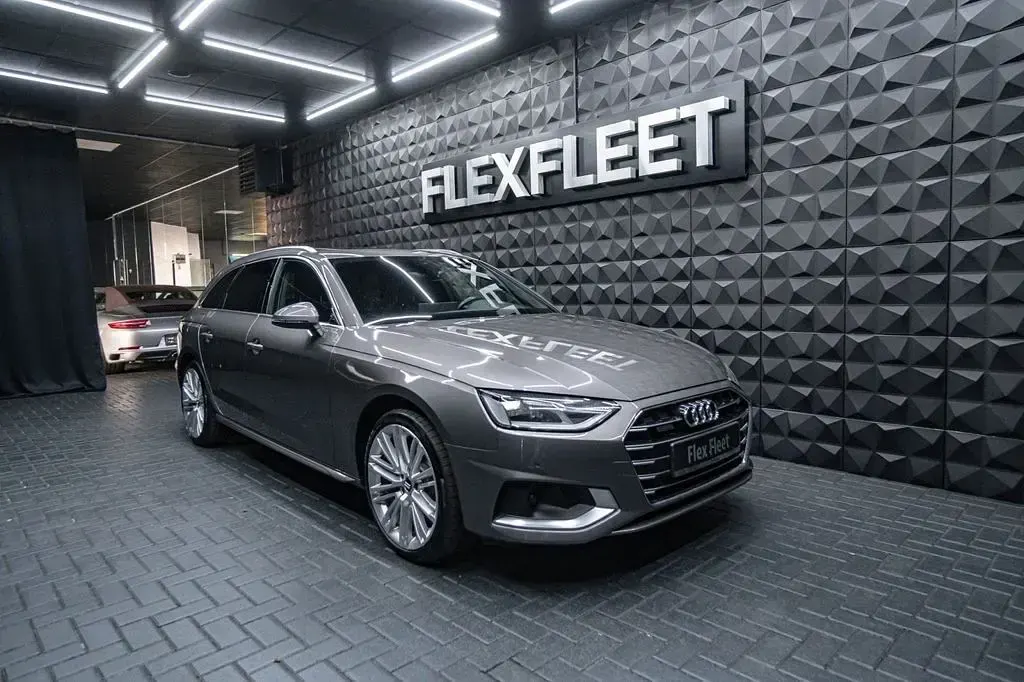 Używany Audi A4 Advanced 190 KM (139 kW) 2019 Szary Kombi