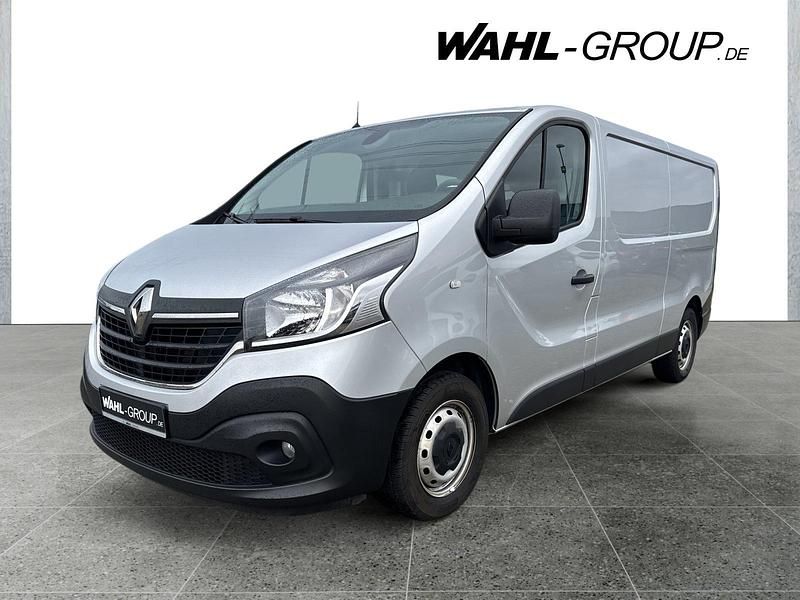 Grau Gebraucht 2021 Renault Trafic Komfort Van | 23.900 € (Fairer Preis) - Bild 1/4