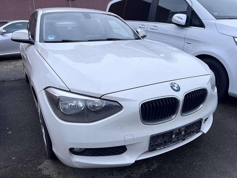 Gebraucht BMW 116 136 PS (100 kW) 2015 Alpinweiss iii Kleinwagen