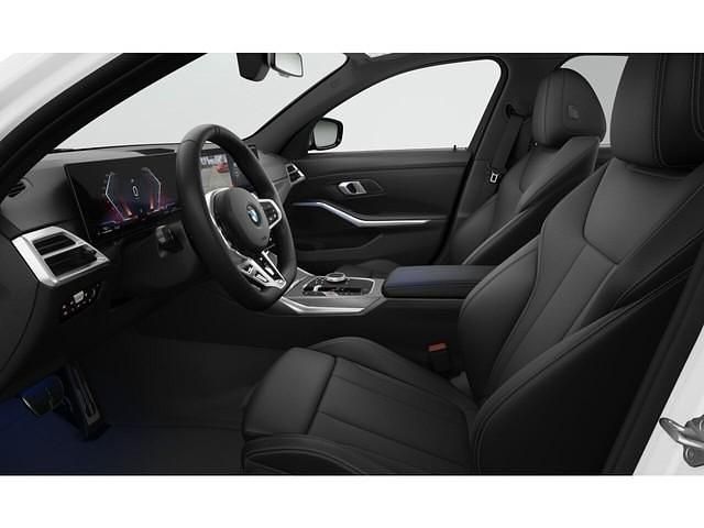 Gebraucht BMW 330 286 PS (210 kW) 2025 Weiß Limousine