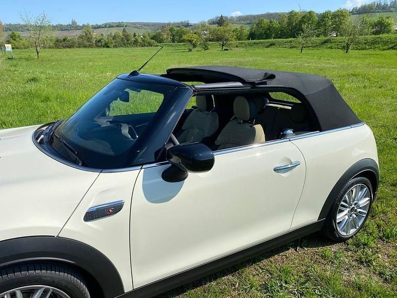 Gebraucht Mini Cooper S Cabriolet Pepper 178 PS (130 kW) 2023 Weiß Cabrio
