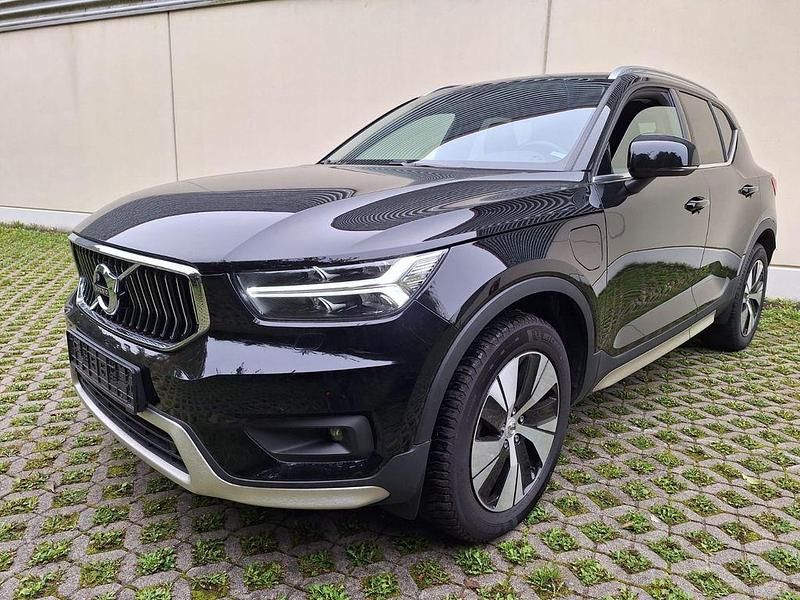 Gebraucht Volvo XC40 211 PS (155 kW) 2022 Schwarz SUV