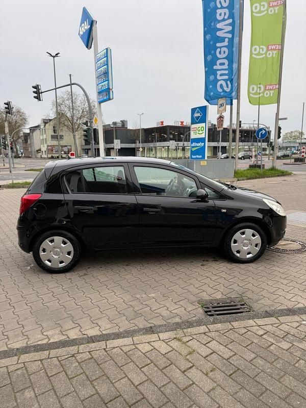 Gebraucht Opel Corsa 87 PS (63 kW) 2010 Schwarz Kleinwagen