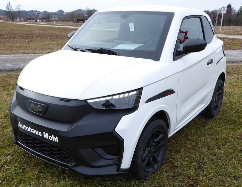 Neu Ligier JS50 2026 Weiß Kleinwagen