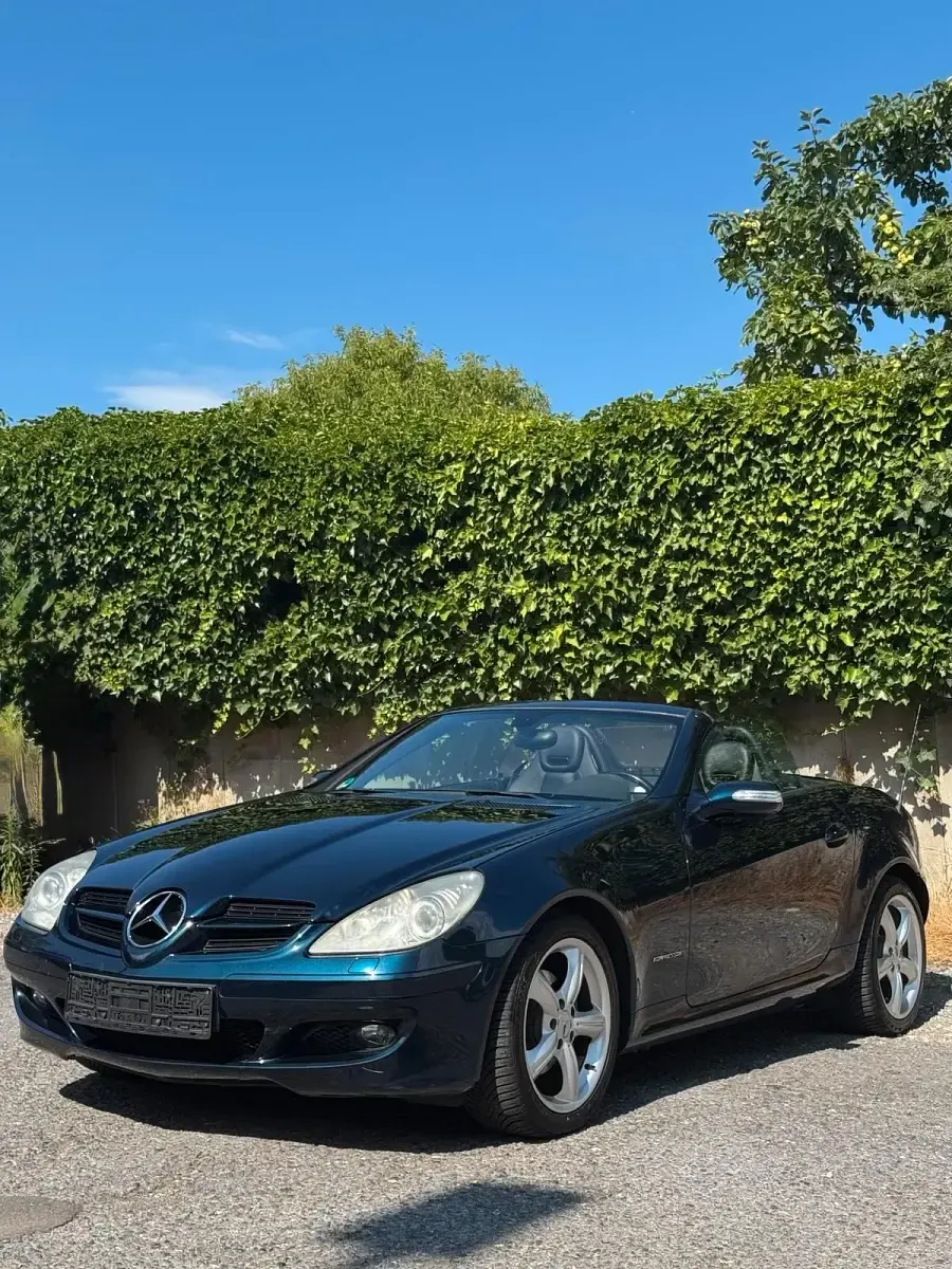 Gebraucht Mercedes SLK200 163 PS (119 kW) 2006 Blau Cabrio