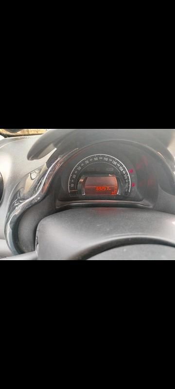 Second-hand Renault Twingo 70 CP (51 kW) 2017 Gri Hatchback