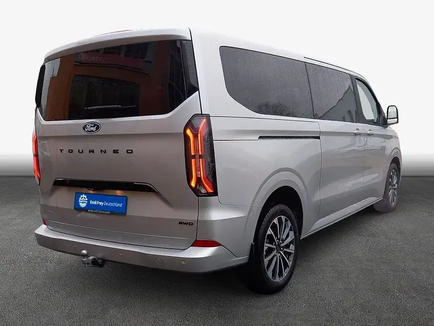 Neu Ford Tourneo Titanium X 170 PS (125 kW) 2026 Moondust silver metallic Van / Kleinbus
