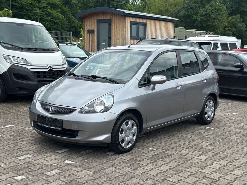 Silber Gebraucht 2006 Honda Jazz LS Kleinwagen | 2.990 € (Fairer Preis) - Bild 1/4