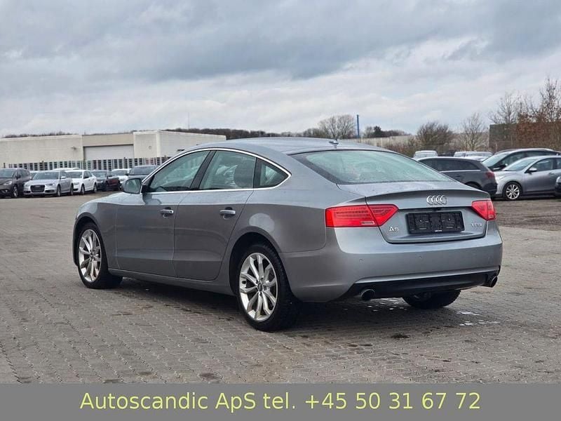Gebraucht Audi A5 Sportback 170 PS (125 kW) 2015 Grau Kleinwagen