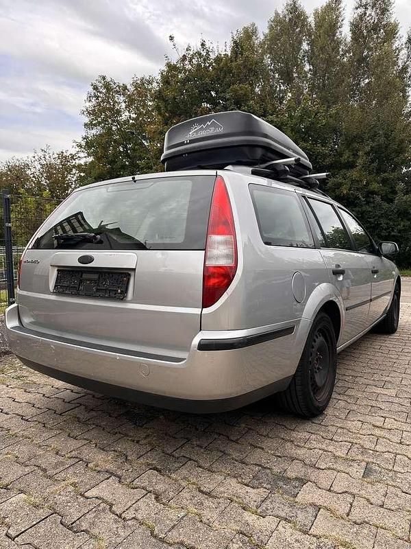 Grau Gebraucht 2005 Ford Mondeo Titanium Kombi | 950 € (Superpreis) - Bild 1/4