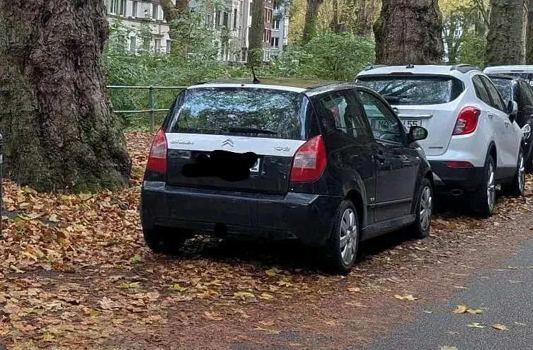 Gebraucht Citroën C2 73 PS (53 kW) 2005 Schwarz Kleinwagen