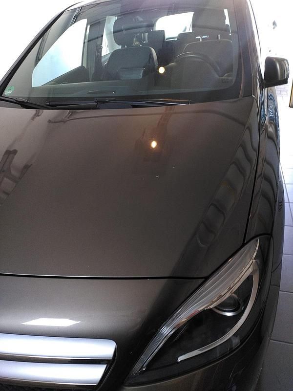 Gebraucht Mercedes B180 122 PS (89 kW) 2012 Braun Van / Kleinbus