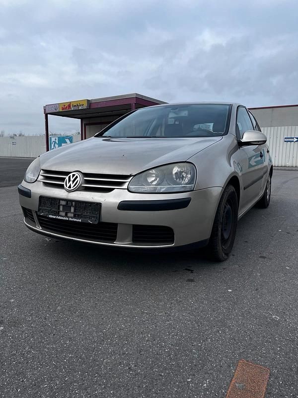 Gebraucht VW Golf V 90 PS (66 kW) 2004 Gelb Kleinwagen