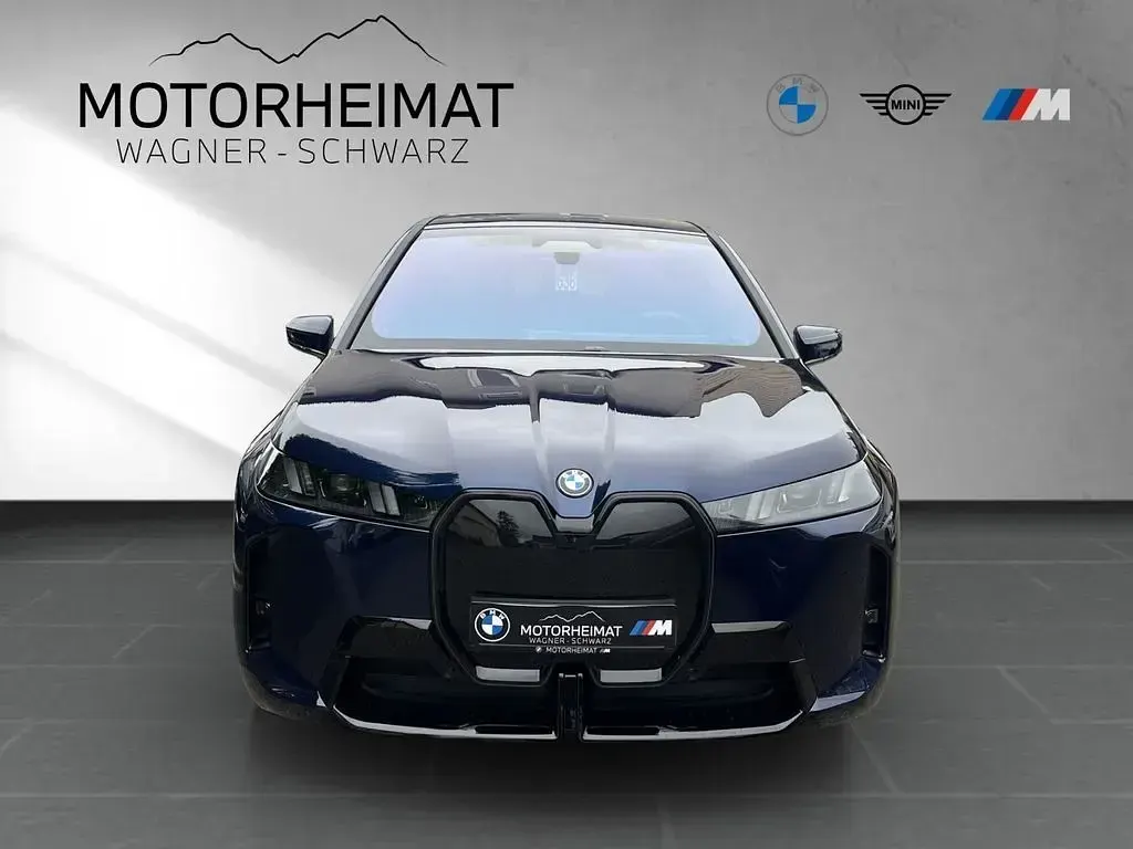 Neu BMW iX M Sport 300 kW (408 PS) 2025 Blau SUV
