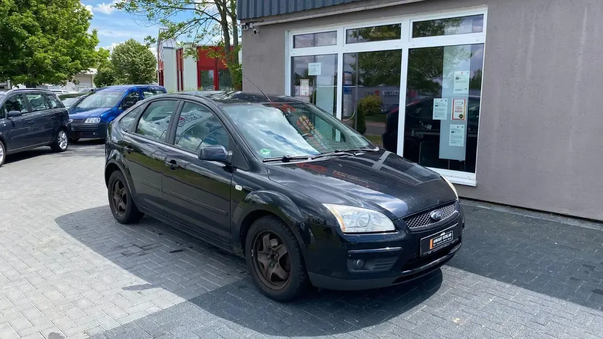 Gebraucht Ford Focus Style 101 PS (74 kW) 2007 Schwarz Limousine