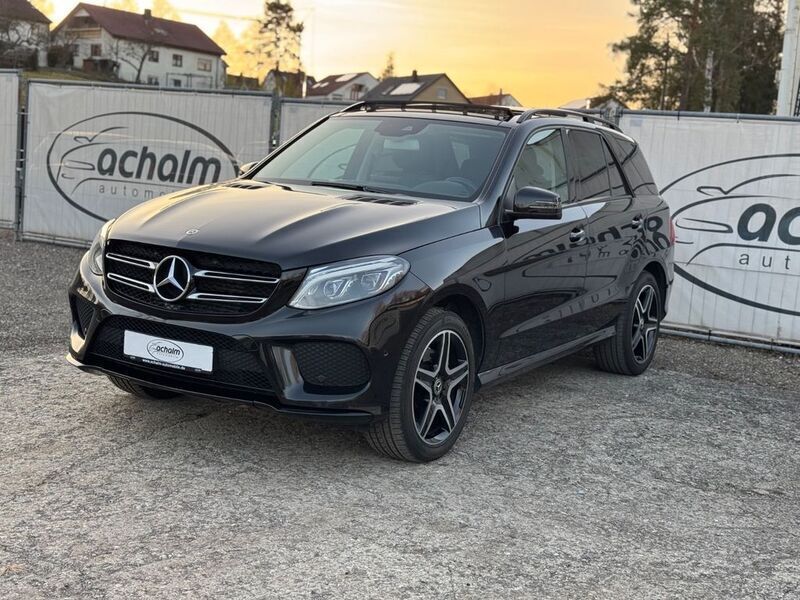 Schwarz Gebraucht 2018 Mercedes GLE350 AMG line SUV | 25.900 € - Bild 1/4
