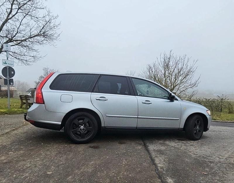 Gebraucht Volvo V50 101 PS (74 kW) 2008 Silber Kombi