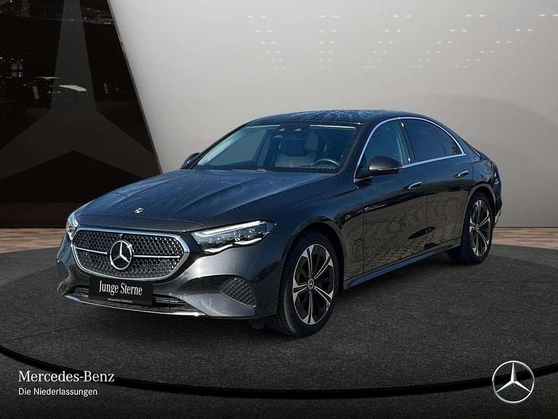 Gebraucht Mercedes E300 Avantgarde 204 PS (150 kW) 2025 Grau Limousine