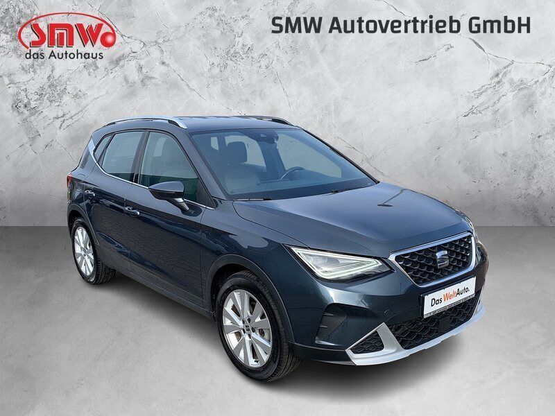 Magnetic grau Gebraucht 2022 Seat Arona Xperience SUV | 19.470 € (Fairer Preis) - Bild 1/4
