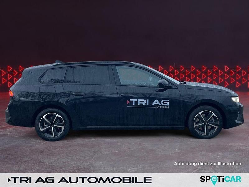 Gebraucht Opel Astra 131 PS (96 kW) 2025 Schwarz Kombi
