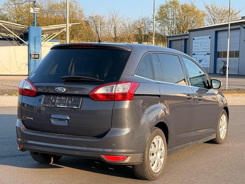 Gebraucht Ford Grand C-Max 116 PS (85 kW) 2012 Grau Van / Kleinbus