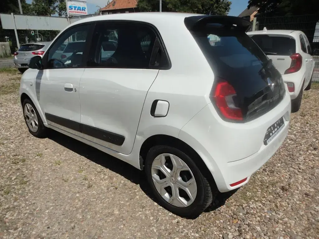 Gebraucht Renault Twingo Equilibre 65 PS (47 kW) 2023 Weiß Kleinwagen