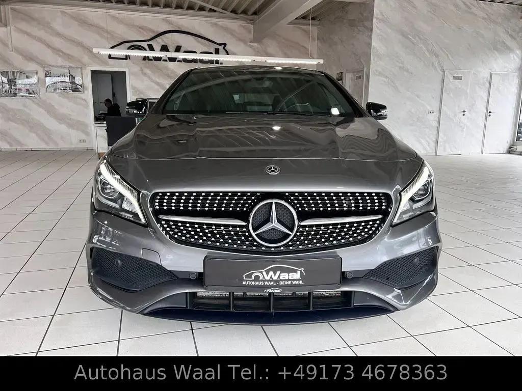 Gebraucht Mercedes CLA200 AMG 156 PS (114 kW) 2017 Grau SUV