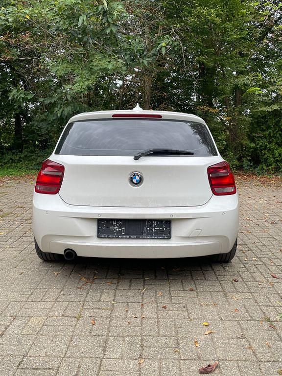 Gebraucht BMW 116 136 PS (100 kW) 2015 Weiß Kleinwagen