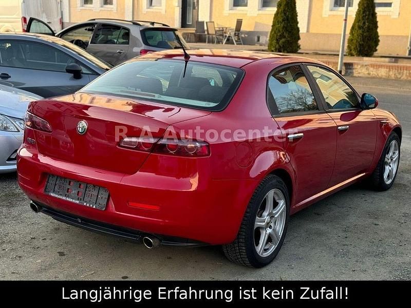Gebraucht Alfa Romeo 159 185 PS (136 kW) 2006 Rot Limousine