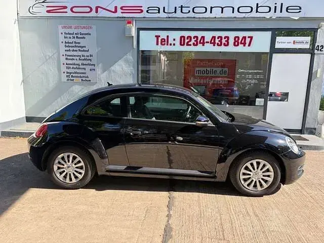 Usata VW Beetle 105 CV (77 kW) 2016 Nero Utilitaria