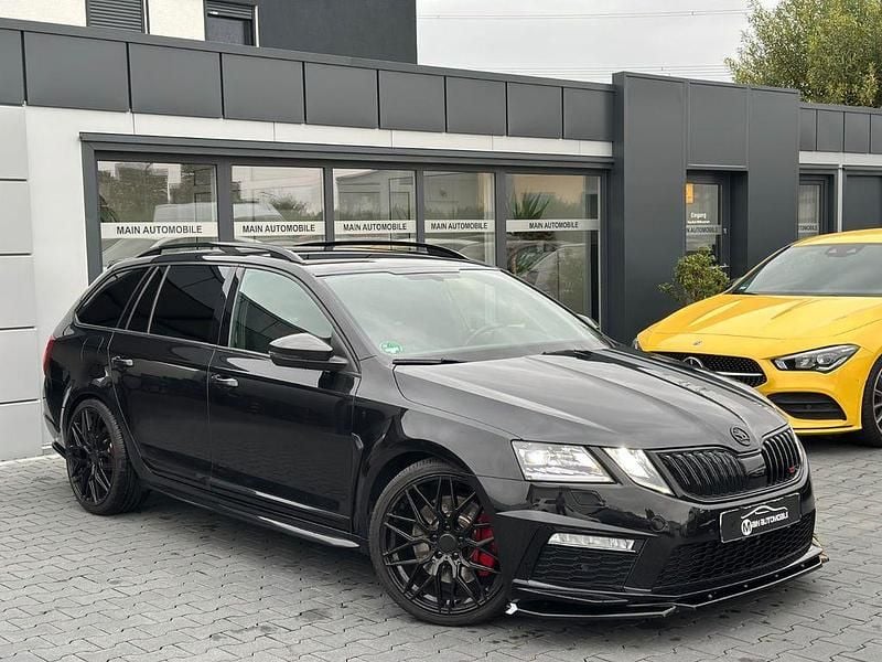 Schwarz Gebraucht 2017 Skoda Octavia RS Kombi | 22.490 € (Fairer Preis) - Bild 1/4