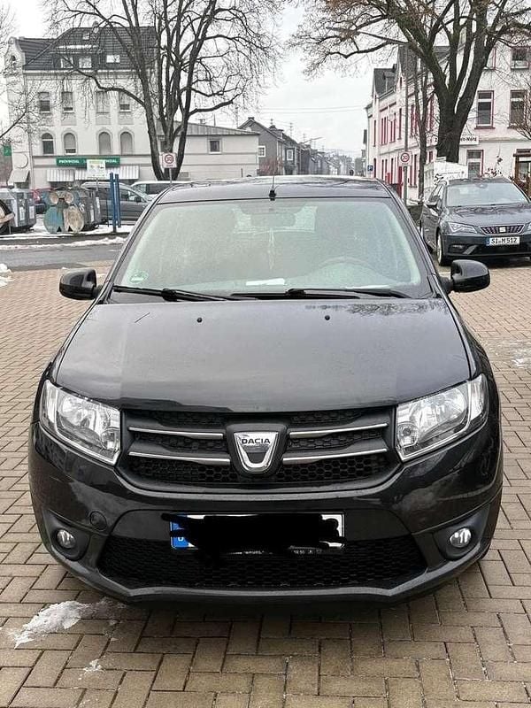 Gebraucht Dacia Sandero Lauréate 75 PS (55 kW) 2013 Limousine