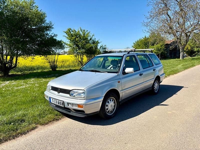 Gebraucht VW Golf III 101 PS (74 kW) 1998 Silber Limousine