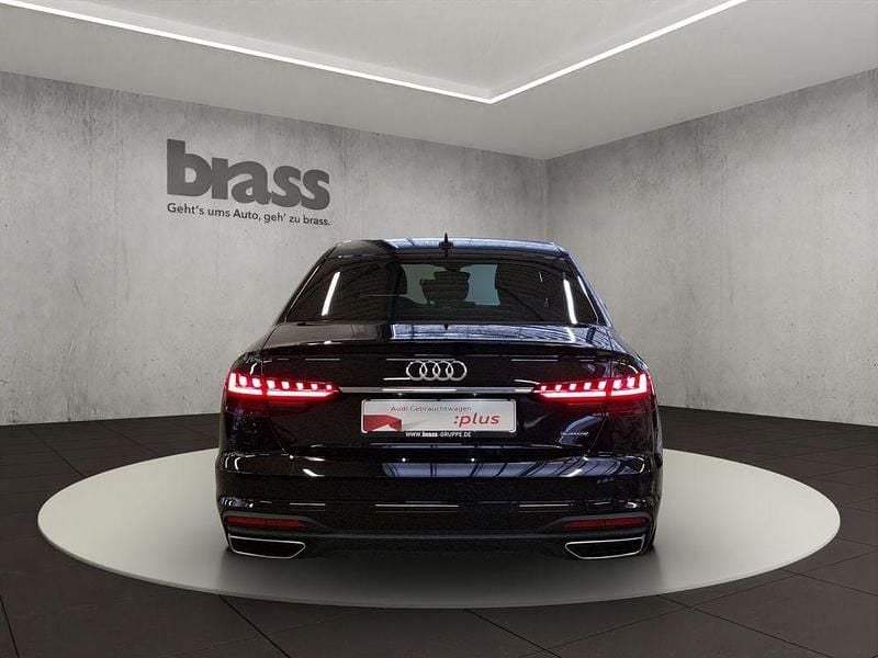 Gebraucht Audi A4 Performance 204 PS (150 kW) 2023 Mythosschwarz metallic Limousine