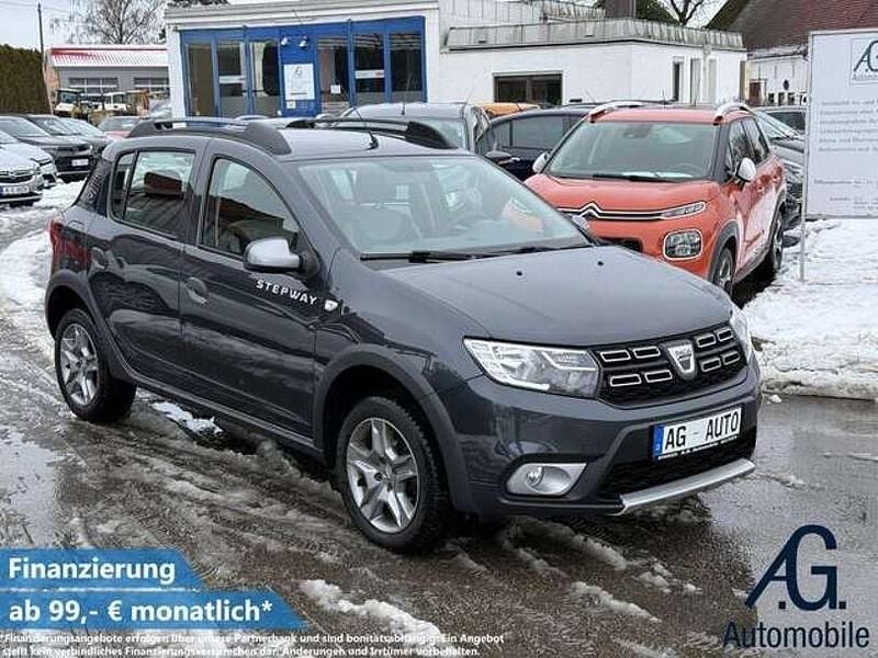 Grau "comete" Gebraucht 2019 Dacia Sandero Stepway Kleinwagen | 10.500 € (Fairer Preis) - Bild 1/4