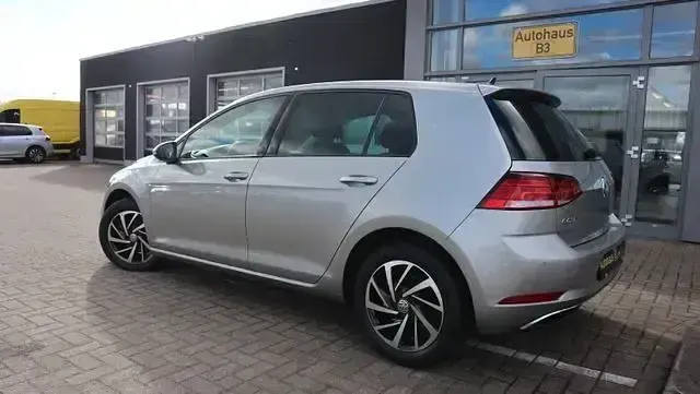 Gebraucht VW Golf VII Join 150 PS (110 kW) 2019 Silber Limousine