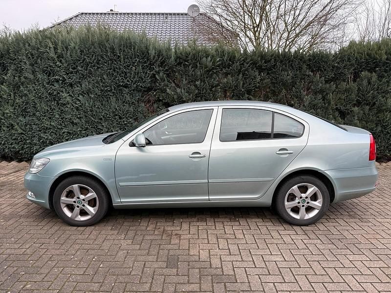 Gebraucht Skoda Octavia 122 PS (89 kW) 2011 Limousine