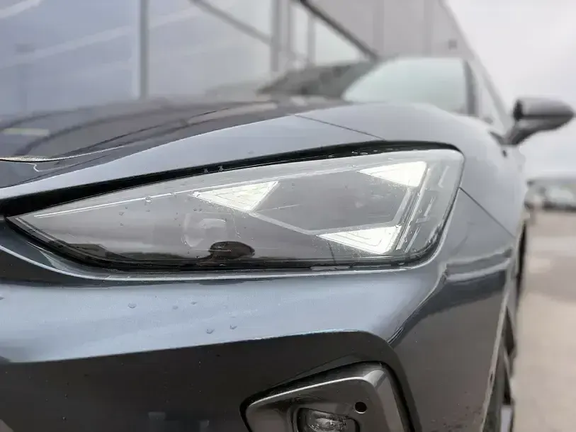 Gebraucht Cupra Leon VZ 300 PS (220 kW) 2025 Grau Limousine