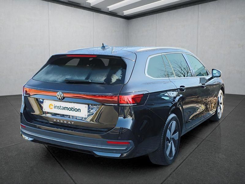 Gebraucht VW Passat 150 PS (110 kW) 2025 Schwarz Kombi