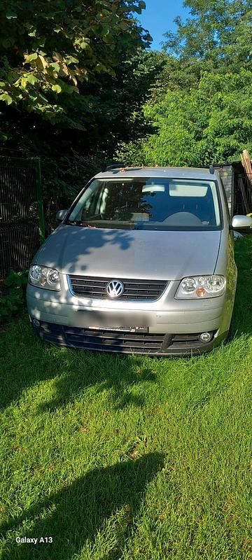 Silber Gebraucht 2006 VW Touran Van / Kleinbus | 1.100 € (Guter Preis) - Bild 1/4
