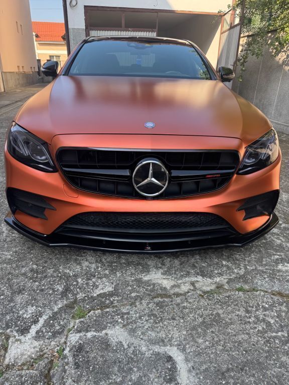 Orange Gebraucht 2017 Mercedes E43 AMG AMG Limousine | 39.490 € (Teuer) - Bild 1/4