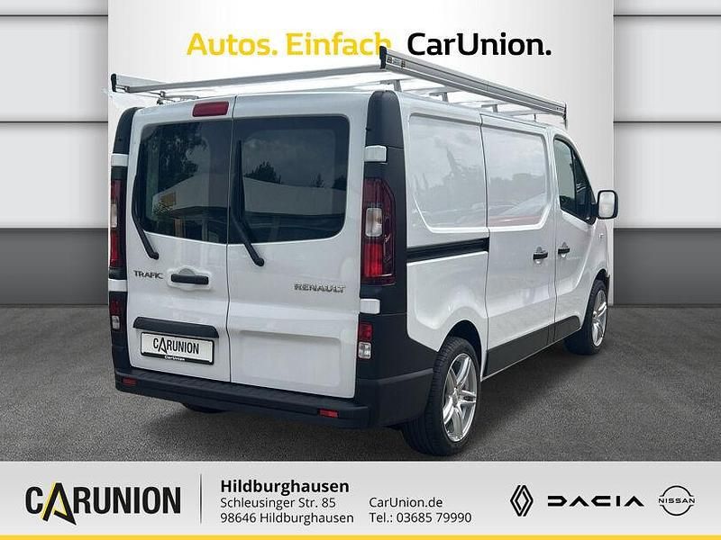 Gebraucht Renault Trafic Komfort 170 PS (125 kW) 2021 Arktis weiß Van / Kleinbus