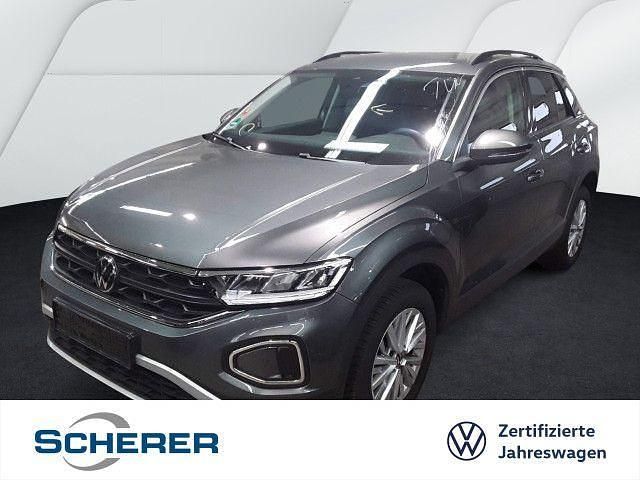 Indiumgrau metallic (metallic) Gebraucht 2024 VW T-Roc Life SUV | 21.800 € (Superpreis) - Bild 1/4