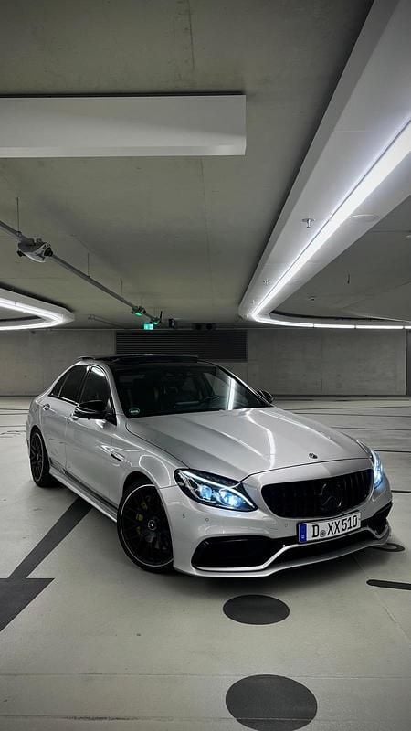 Silber Gebraucht 2016 Mercedes C63 AMG AMG Limousine | 33.980 € (Superpreis) - Bild 1/4