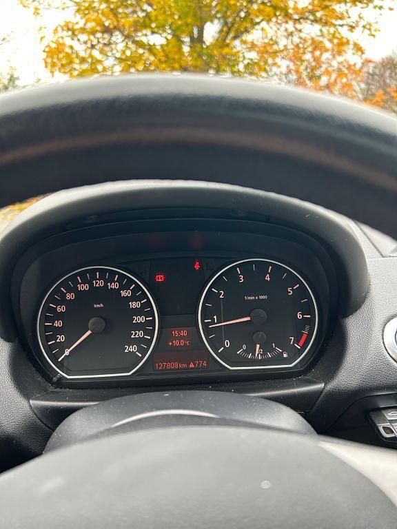 Gebraucht BMW 116 116 PS (85 kW) 2005 Rot Kleinwagen