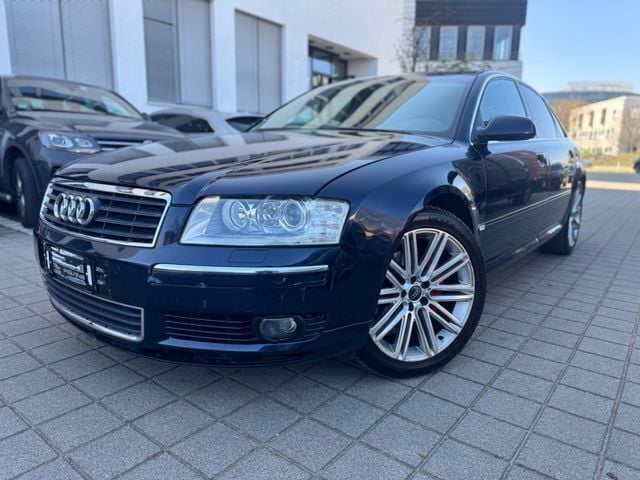Blau Gebraucht 2004 Audi A8 Limousine | 3.590 € (Superpreis) - Bild 1/4